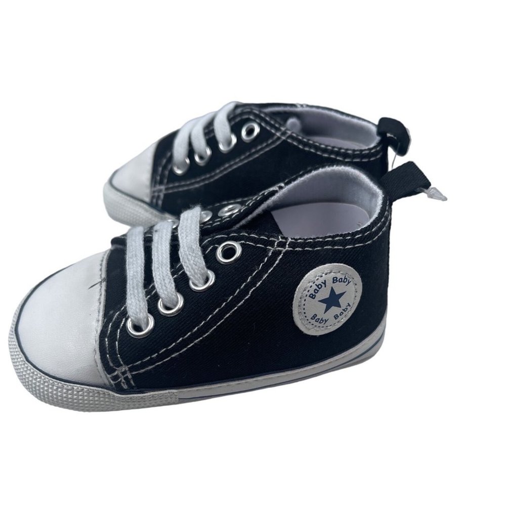 New Baby Canvas Star Black Soft Sole Sneakers Sz 3 - Picture 1 of 5